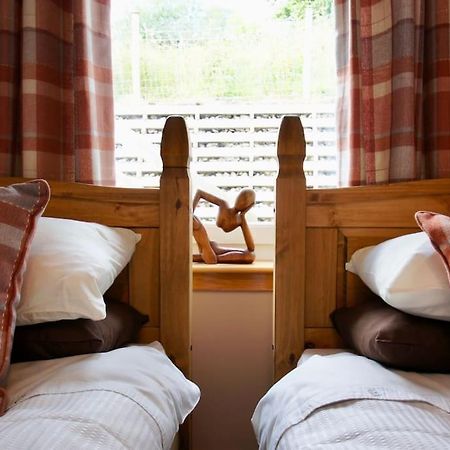 The Old Schoolhouse Lochearnhead Apartment Luaran gambar