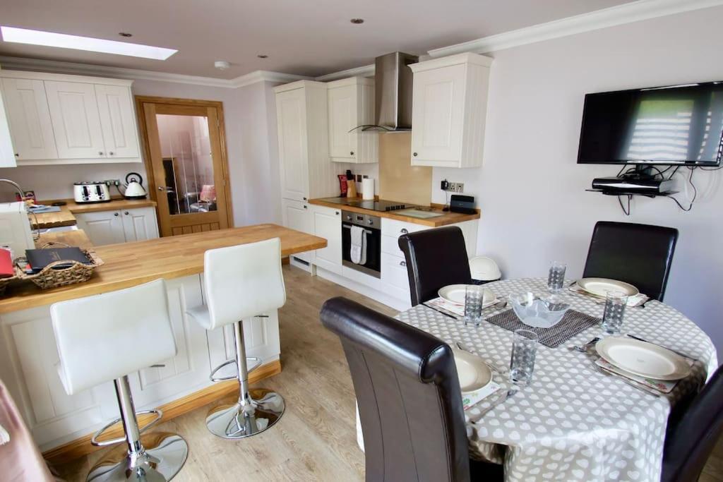 The Old Schoolhouse Lochearnhead Apartment Luaran gambar