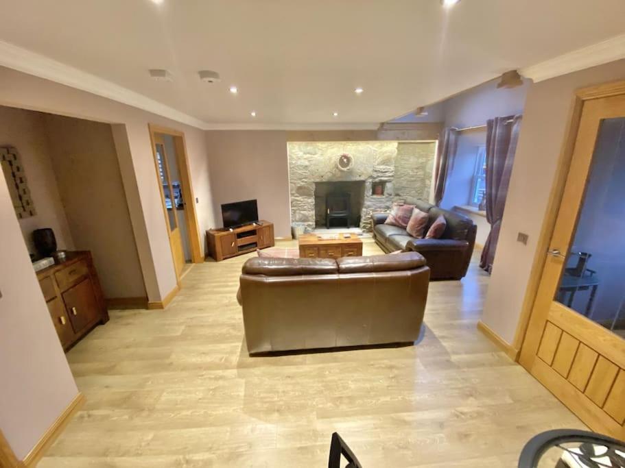 The Old Schoolhouse Lochearnhead Apartment Luaran gambar